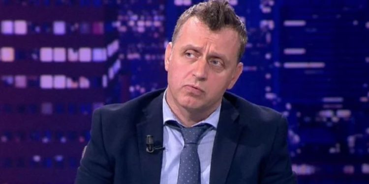 Ja pse kjo garë të ngjan me garat e kohës së PPSH
