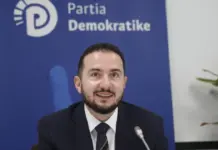 “Garë e kontrolluar nga Berisha”/ Salianji nxjerr videon: Në referendumin e PD votuan vetëm 5 mijë vetë