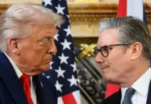 Trump godet Starmer, krizat që mund të rrëzojnë kryeministrin britanik dhe përplasja e re me SHBA-në