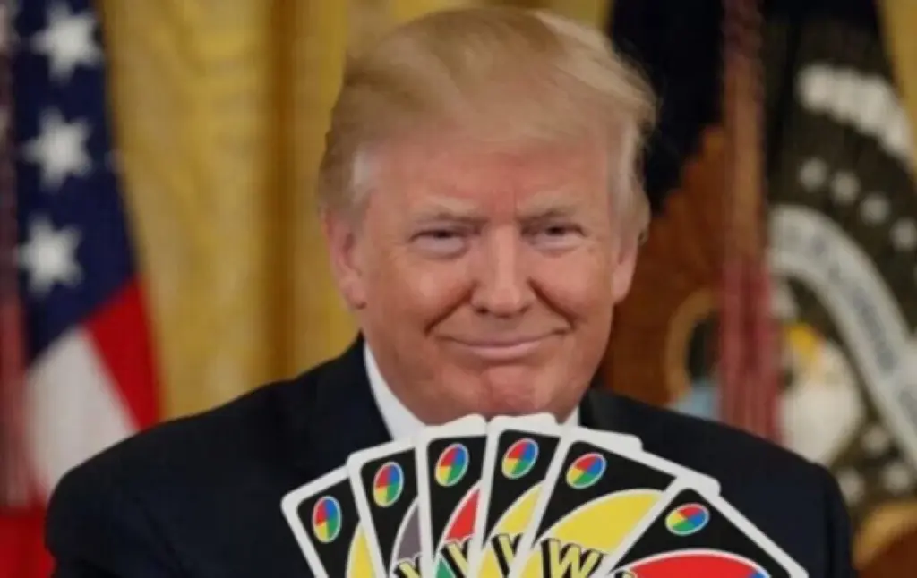  Unë i kam të gjitha kartat   Shtëpia e Bardhë publikon imazhin e Donald Trump mes tensioneve me Iranin