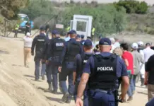 Dhunimi i protestuesit në Zvërnec, reagon Ministria e Punëve të Jashtme: Hetim disiplinor për të verifikuar rrethanat e ngjarjes dhe përgjegjësitë