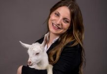 PROFIL/ Metamorfoza e Marjana Koçekut, ‘GEN Z’ e PS! Nga protesta e studentëve te ‘flamingot’! TË GJITHA momentet që ‘ndezën’ krisjen me socialistët