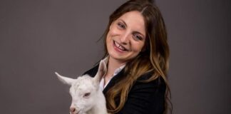PROFIL/ Metamorfoza e Marjana Koçekut, ‘GEN Z’ e PS! Nga protesta e studentëve te ‘flamingot’! TË GJITHA momentet që ‘ndezën’ krisjen me socialistët
