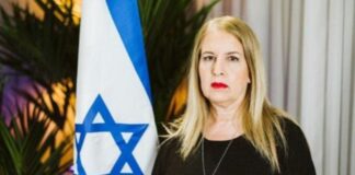 ‘Ky akt nuk i nderon shqiptarët’, ambasadorja Peleg dënon përdhosjen e flamurit izraelit: Falënderoj ministrin Hoxha për dënimin e menjëhershëm të aktit