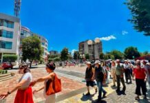 Qershori sjell fluks të lartë turistësh në Shkodër