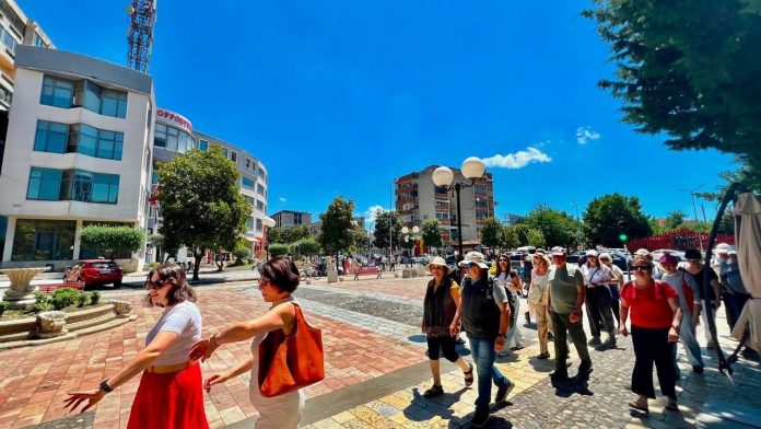 qershori-sjell-fluks-te-larte-turistesh-ne-shkoder