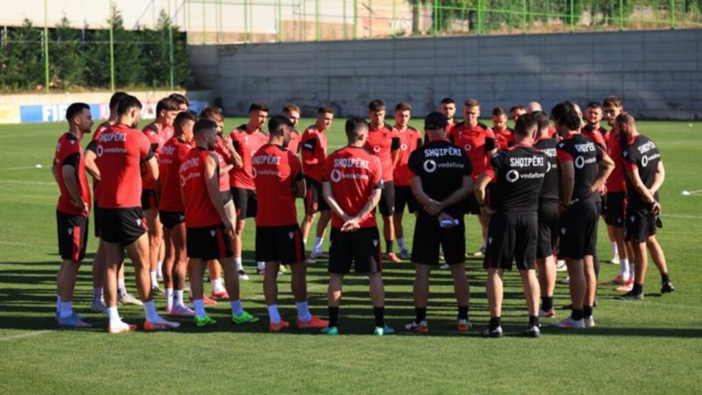 Koha kundër tij  por plani është gati  Çfarë fsheh Rolando Maran për debutimin e zjarrit me Izraelin 