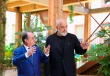 Rama mirëpret në Tiranë ish-presidentin francez, i akordon medaljen e artë të Mirënjohjes Publike