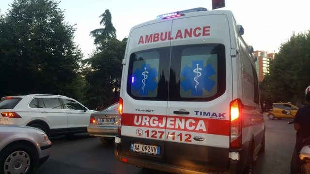 Sherr me grushte dhe të shtëna në Velipojë  një i plagosur 