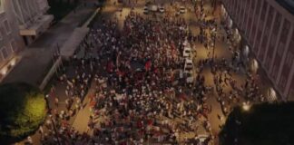 Protesta e sotme para Kryeministrisë, ja pjesëmarrja në kulmin e saj