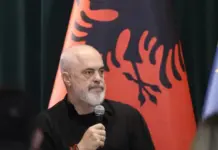 Rama me gazetarët e huaj: Kemi vendosur kusht për ndërtuesit në Zvërnec, duhet të ketë më tepër gjelbërim pas investimit
