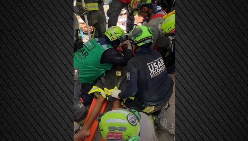 VIDEO  Mrekulli në Venezuelë  11 vjeçari nxirret i gjallë pas 70 orësh nën rrënoja