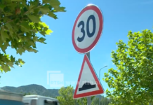 Policët e shtrirë, shoferët kërkojnë shtimin e tyre për të ulur shpejtësinë dhe aksidentet