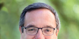 Urbanisti i njohur Gil Penalosa në mbështetje të Veliajt: Ka transformuar Tiranën, mbajtja e tij në paraburgim dëm për qytetin dhe qytetarët