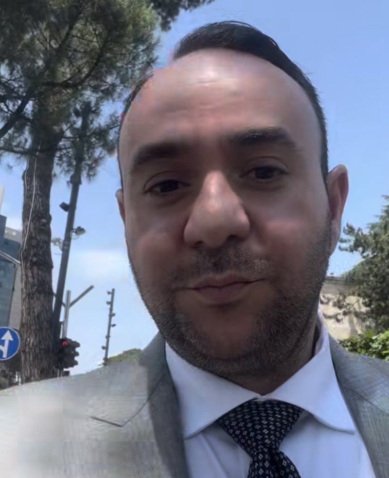  Ore i lexon ndonjëherë komentet e njerëzve ti   qyetarët habiten me budadallëkun e çunit të Fahriut