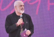 Kërkojnë Shqipërinë e re, por nuk dëgjojnë faktet,” Rama: Njëri thoshte ‘ka ul çmimin e biletës së avionit Rama që të ikin sa më shumë