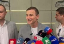 “Shqipëria përparim drejt BE,” eurodeputeti bullgar: Protestat janë pjesë e demokracisë, zgjidhja u takon institucioneve shqiptare