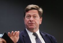 Shefi i ri i inteligjencës kombëtare të SHBA, Trump vendos të emërojë prokurorin Jay Clayton