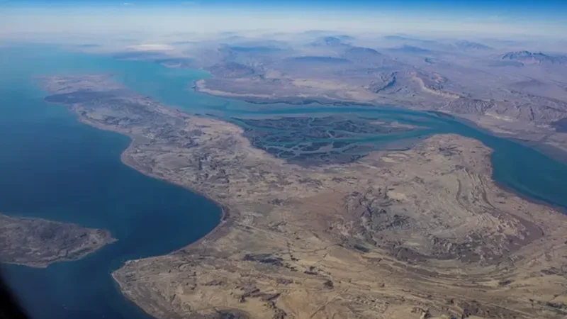 BE sanksionon iranianët për kufizimin e trafikut detar në Hormuz