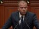 “Bëni teatër me Zvërneci”, deputeti socialist sulmon opozitën: Nuk folët kur duhej, dolët për show