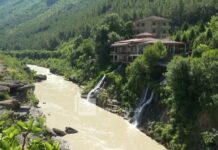 Fotografja izraelite mahnitet nga natyra e Shqipërisë, dokumenton peizazhet buzë Vjosës