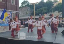 Mbahet edicioni i dhjetë i Festivalit Ndërkombëtar Folklorik në Durrës!