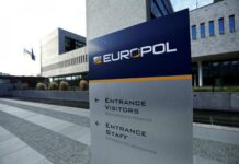 Europol: Në Evropë veprojnë 731 rrjete të krimit të organizuar