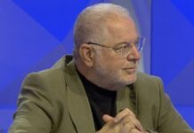 “Mozaik zemërimesh”, Haxhiu për protestuesit: Po vrasin frikën, por fjalimet e tyre për të ardhur keq