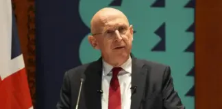 870 milionë paund si investim fillestar, ish-sekretari britanik i Mbrojtjes kërkon që Britania t’i bashkohet bankës globale të mbrojtjes: Mënyrë për të siguruar fonde shtesë