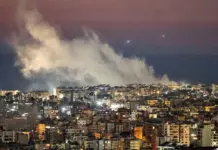 “Goditëm militantët e Hezbollahut, shkelën armëpushimin”/ Izraeli bombardon Libanin gjatë natës, 16 persona humbin jetën