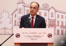 Begaj mesazh për protestat: E drejta për t’u shprehur është kushtetuese. Angazhimi qytetar dhe respekti për ligjin ecin së bashku!