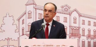 Begaj mesazh për protestat: E drejta për t’u shprehur është kushtetuese. Angazhimi qytetar dhe respekti për ligjin ecin së bashku!