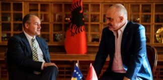 Hoxhaj: Arritjet e Shqipërisë nuk duhet të rrezikohen nga aventura politike