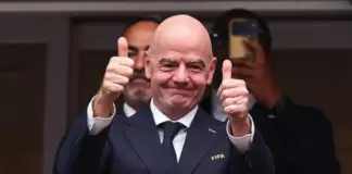 Botërori fluturues i Gianni Infantino/ ‘I blinduar’ dhe me avion privat për të ndjekur dy ndeshje në ditë