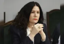 Zbulohet raporti i SHISH për Kuvendin, ja rreziqet e sigurisë kombëtare. Akuzat e opozitës, Vlora Hyseni: Po dezinformoni për interesa politike