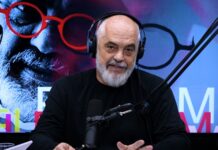 “Mos u bëni peng i iluzioneve”, Rama: Shumë protestues mendojnë se po mbrojnë flamingot, por po i shërbejnë interesave të tjera