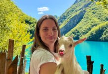 Deputetja e PS-së Marjana Koçeku, e njohur si Neomalsorja njofton ikjen si deputete e PS-së: Do jem e pavaruar