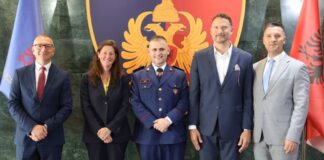 Policia e Shtetit vlerëson dy zyrtarë të Ambasadës Amerikane në përfundim të mandatit në Shqipëri
