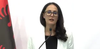 Projekti në Sazan, Ibrahimaj: Po negociojmë me kompaninë për përqindjen që do të ketë shteti shqiptar