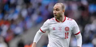 “Defribilatori e bëri mirë punën e tij”, doktori flet për kolapsin e Eriksen: Mesfushori kërkoi vetë të shkonte në spital me ambulancë