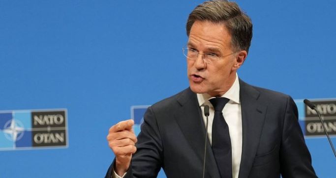 Deklarata bombë e Rutte  500 avionë amerikanë u ngritën nga Italia për të sulmuar Iranin