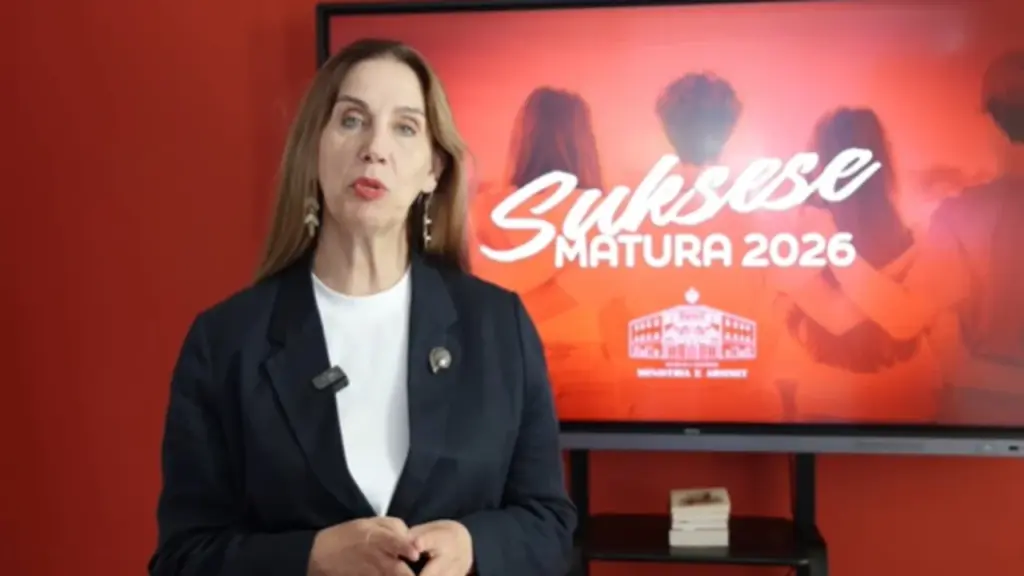 Nisin sot provimet e Maturës Shtetërore  Mbi 26 mijë maturantë do të zhvillojnë testin e Gjuhës së Huaj  Kumbaro  Suksesi do të jetë me ju