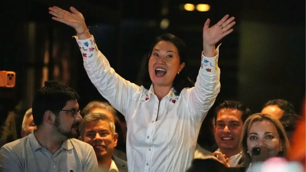 Keiko Fujimori fiton zgjedhjet presidenciale në Peru  rikthehet në pushtet fujimorizmi pas më shumë se 20 vitesh