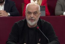 Rama thirrje protestuesve: Unë jam miku, jo armiku yt