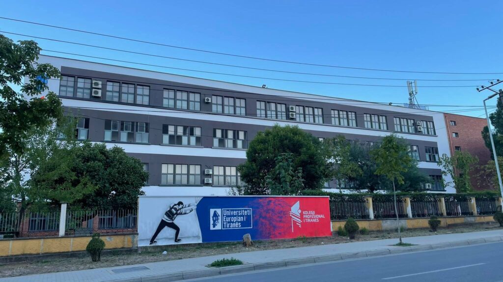  Shqipëria më afër BE   UET prezanton tekstin e integrimit për studentët e gazetarisë  ish ministrja  Më pranë anëtarësimit