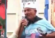 Degradon gjuha në protestë, vlonjati përdor ofendime të rënda para grave e fëmijëve