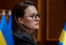 Zelensky njofton riorganizimin e qeverisë ukrainase, paralajmëron largimin e kryeministres Yulia Svyrydenko