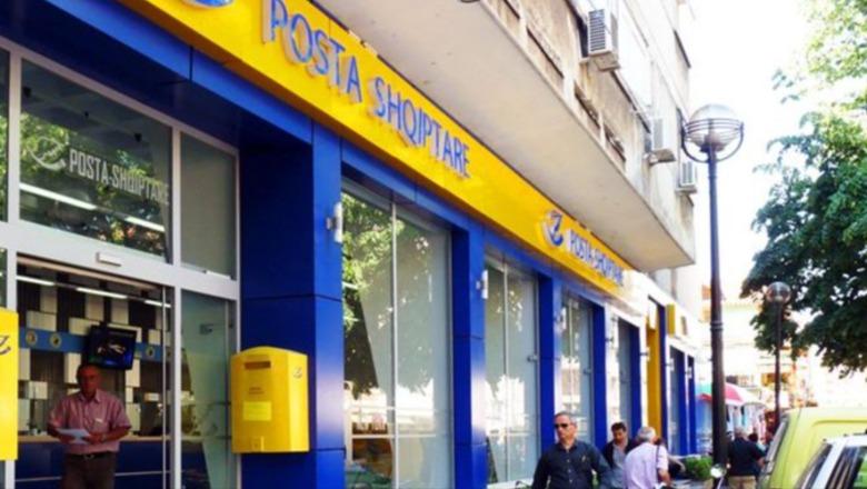 Posta Shqiptare kallëzon punonjësit  dyshohet se vodhën 700 mijë euro në filialin në Durrës  Dorëhiqet drejtoresha