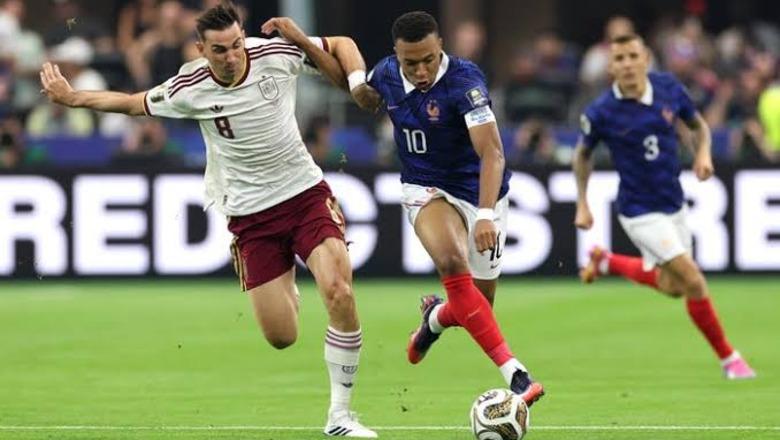 Botërori  Franca e shkatërruar pas eliminimit  Mbappe e mbyll me 0 trofe  S ishim në lartësinë e duhur  Ikën Deschamps  vjen Zinedine Zidan