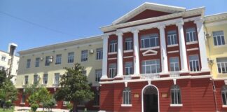 Risia te italishtja, për herë të parë diplomë e dyfishtë! Studentët 2 vite në Shqipëri, i treti në Itali